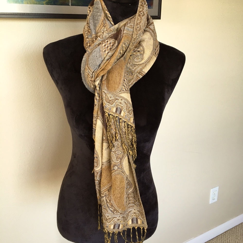 2 for $15 Mix & Match | Blue & Beige Paisley Scarf